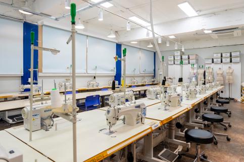 패션산업디자인과 실습실